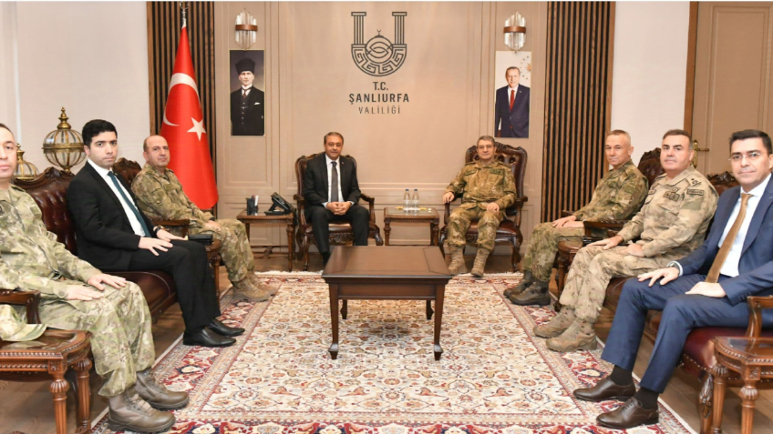 Kara Kuvvetleri Komutanı Orgeneral Selçuk Bayraktaroğlu Şanlıurfa’da! Kritik Toplantı Valilikte Gerçekleşti