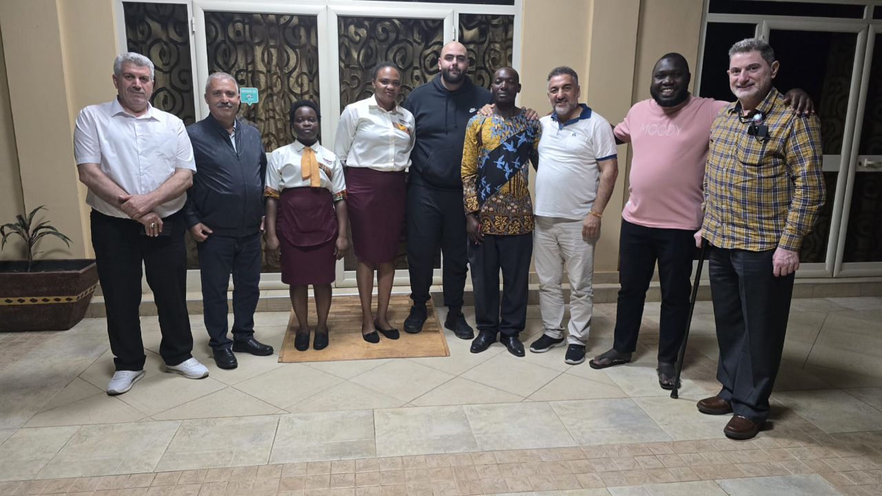 Uganda’da Tevriye Gecesi Mucizesi: Üç Katolik Hristiyan Müslüman Oldu!