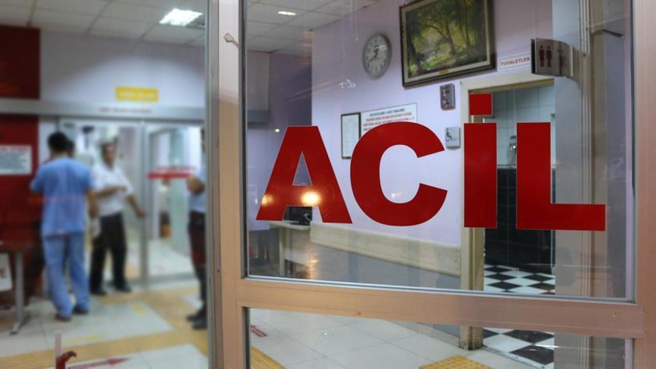 Şanlıurfa’da Otomobil ile Motosiklet Çarpıştı: 2 Yaralı